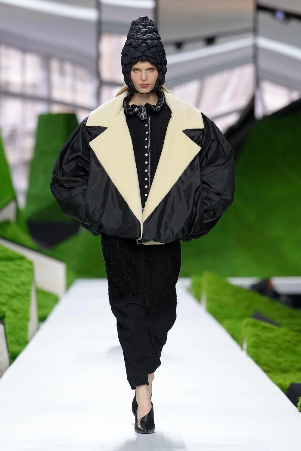 Louis Vuitton フィギュア ドーム型 LOUIS VUITTON】【LVワールドツアー】ルイヴィトン『モノグラム